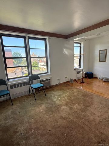 170-06 88th Avenue 5D, Jamaica, NY 11432