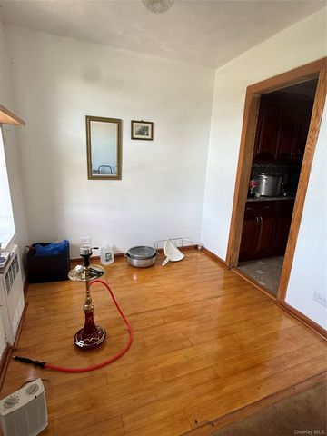 170-06 88th Avenue 5D, Jamaica, NY 11432