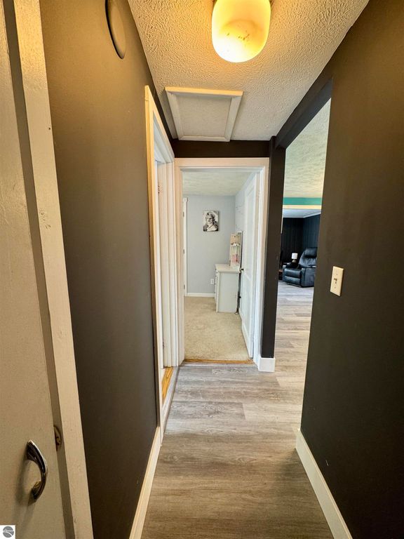 Image 17 of property listing at 2024 Apple Hill Road, Traverse City, MI 49686