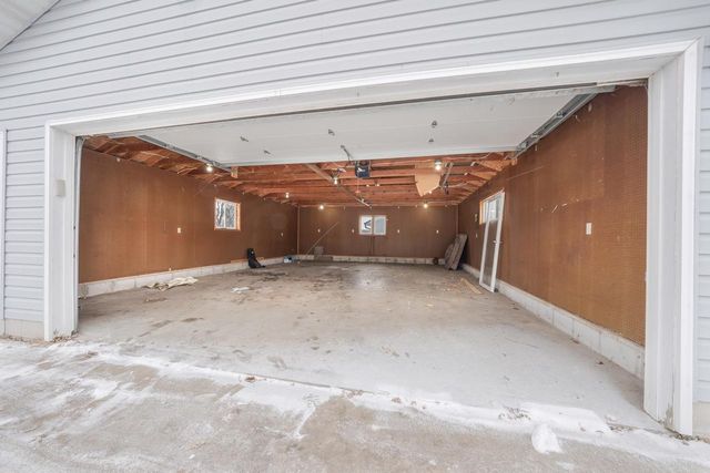 1201 W BREWSTER STREET, Appleton, WI 54914