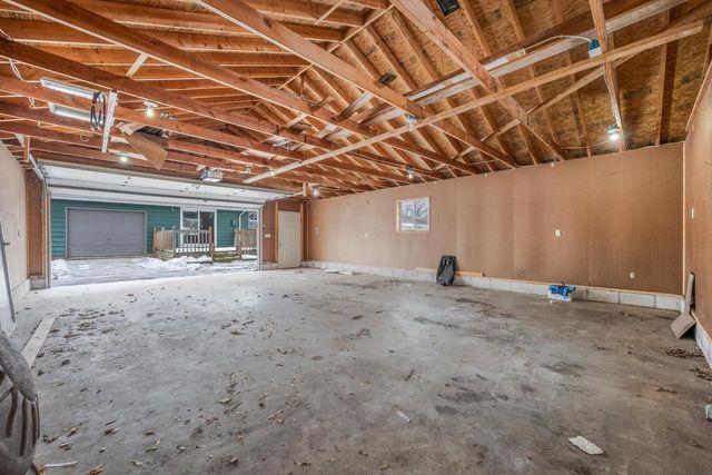 1201 W BREWSTER STREET, Appleton, WI 54914