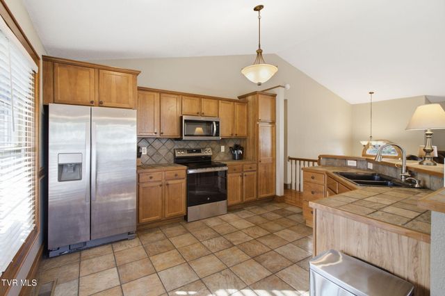 226 Reed Avenue, Greeneville, TN 37743