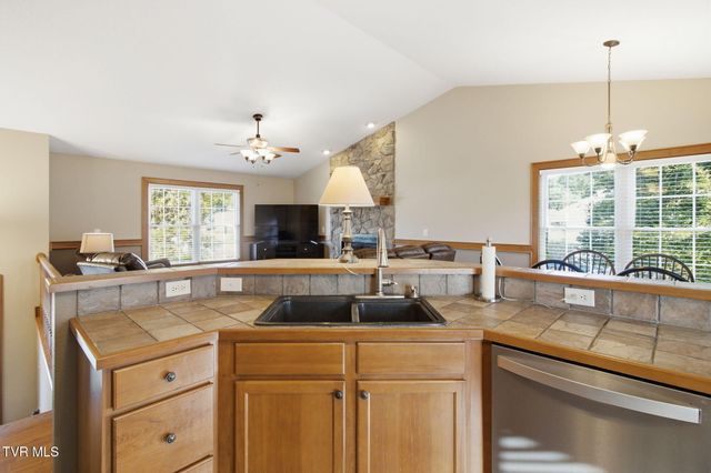 226 Reed Avenue, Greeneville, TN 37743