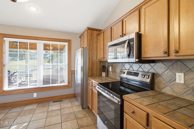 226 Reed Avenue, Greeneville, TN 37743