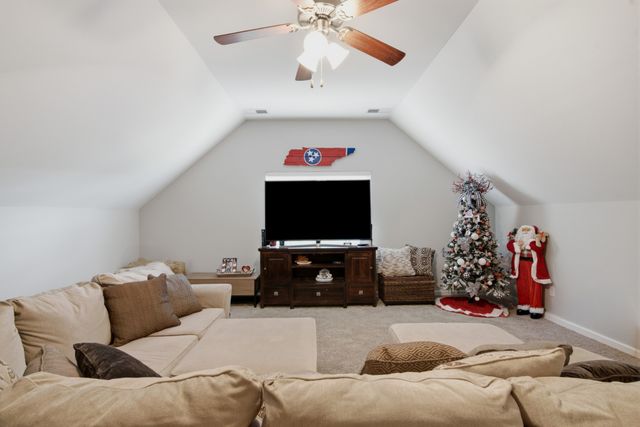 6253 Del Sol Dr, Whites Creek, TN 37189