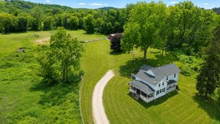 17281 Ely Road, Manchester, MI 48158