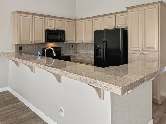 76915 Turendot Street, Palm Desert, CA 92211