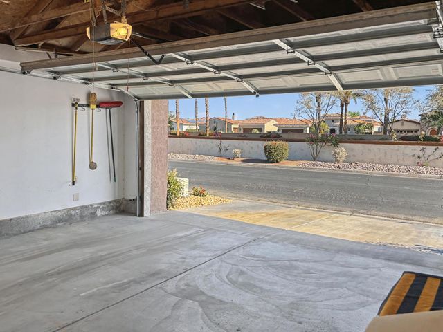 76915 Turendot Street, Palm Desert, CA 92211