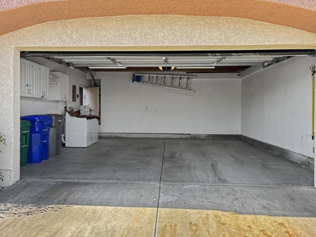 76915 Turendot Street, Palm Desert, CA 92211