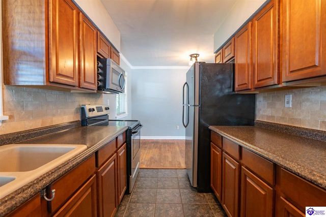 615 Pike Street, Elizabethtown, KY 42701