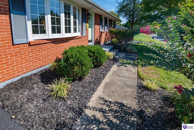 615 Pike Street, Elizabethtown, KY 42701
