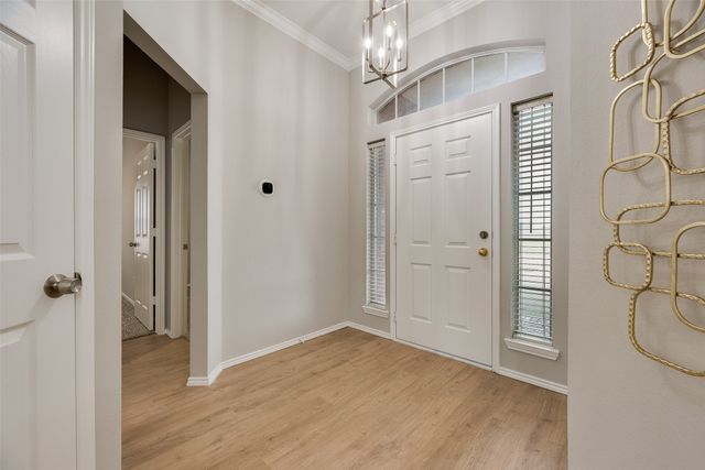5512 Worley Drive, The Colony, TX 75056