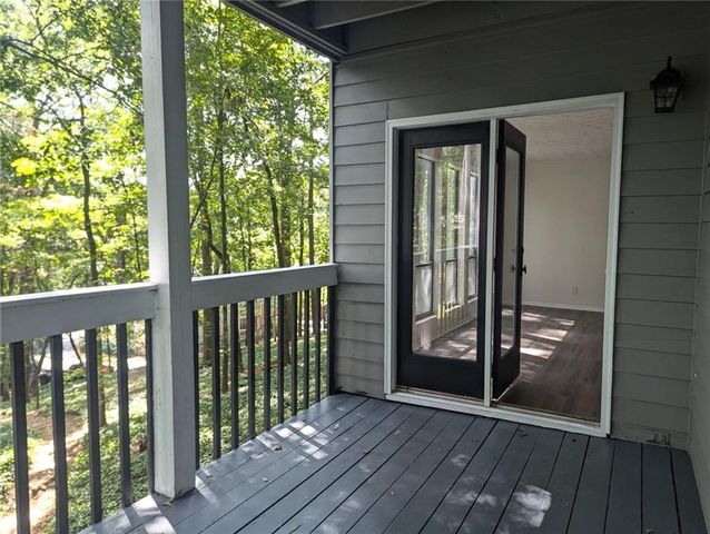 101 Warm Springs Circle, Roswell, GA 30075
