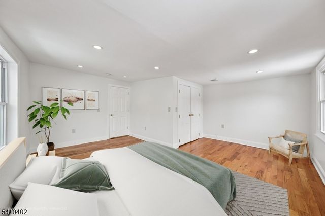 17 Maple Ave, West Orange Twp., NJ 07052