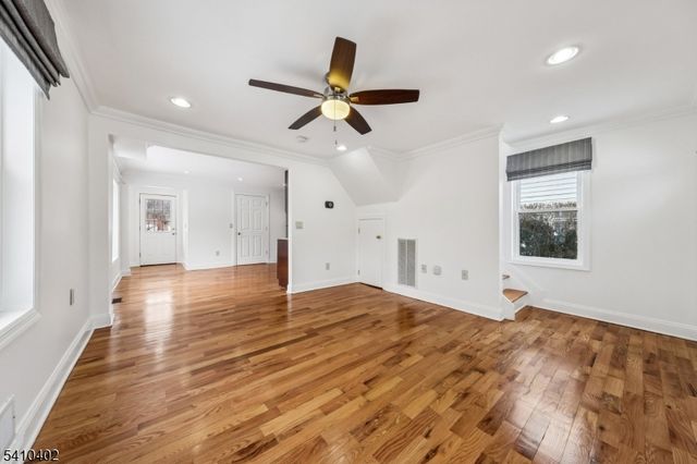 17 Maple Ave, West Orange Twp., NJ 07052