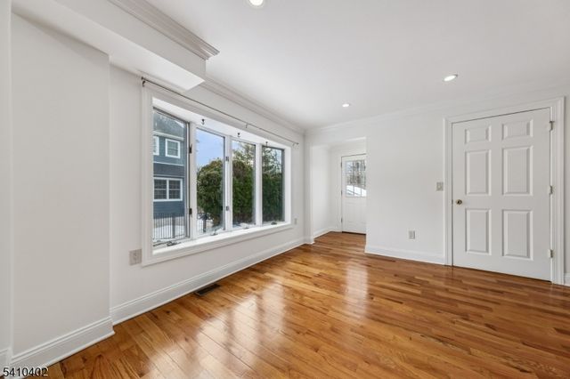 17 Maple Ave, West Orange Twp., NJ 07052