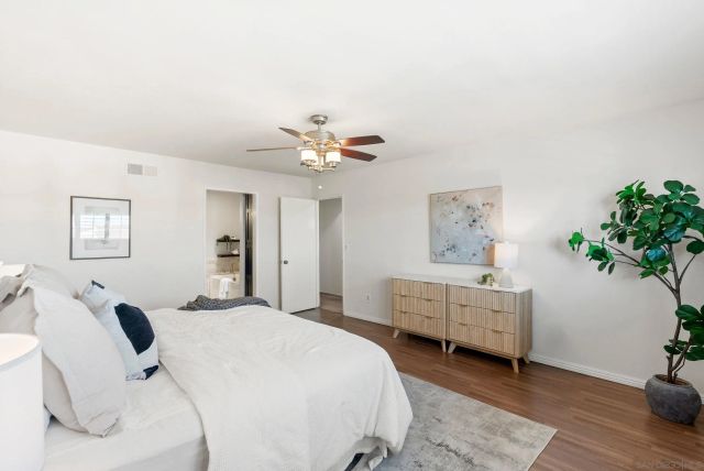 6998 Camino Degrazia, San Diego, CA 92111