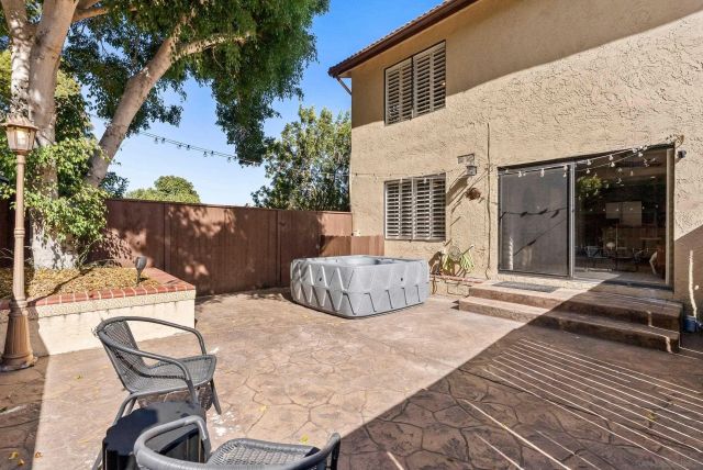 6998 Camino Degrazia, San Diego, CA 92111