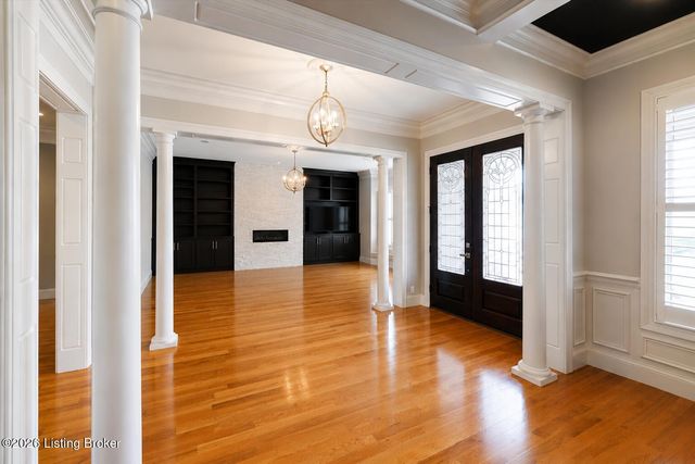 8909 Dolls Eyes St, Prospect, KY 40059