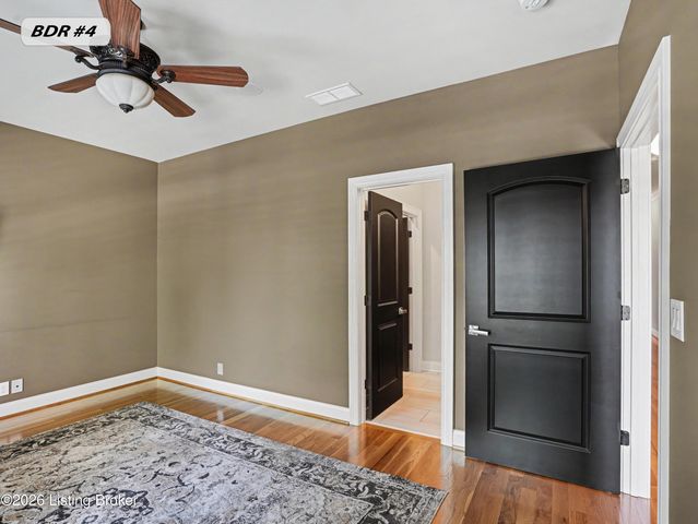 8909 Dolls Eyes St, Prospect, KY 40059