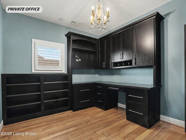 8909 Dolls Eyes St, Prospect, KY 40059