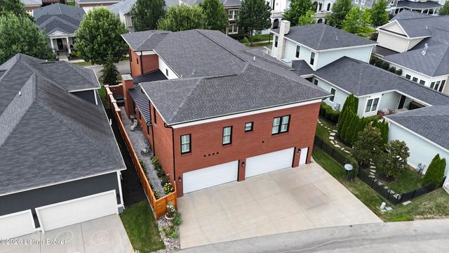 8909 Dolls Eyes St, Prospect, KY 40059