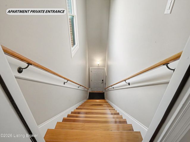8909 Dolls Eyes St, Prospect, KY 40059