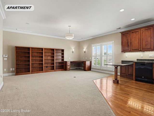 8909 Dolls Eyes St, Prospect, KY 40059
