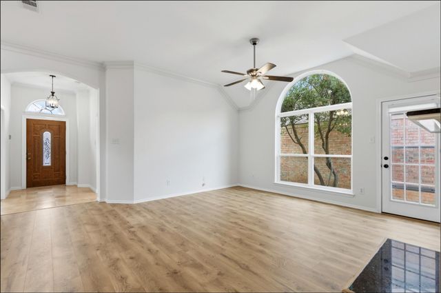 4709 Rockcreek Lane, Plano, TX 75024