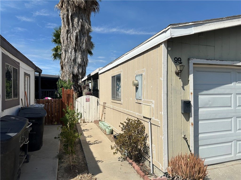 80 E Dawes Street 99, Perris, CA 92571 — photo 2