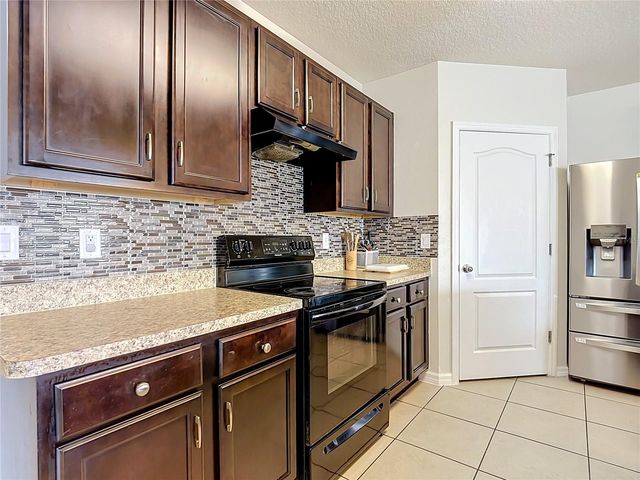 829 SHEEN CIRCLE, Haines City, FL 33844