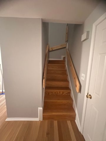 16 Kennedy Dr 16, Chelmsford, MA 01863