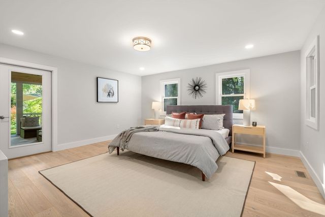 184 Bedford Rd, Lincoln, MA 01773