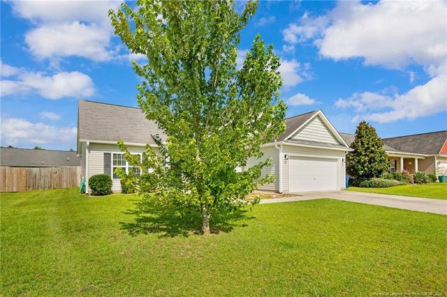 567 Broad Drive, Raeford, NC 28376