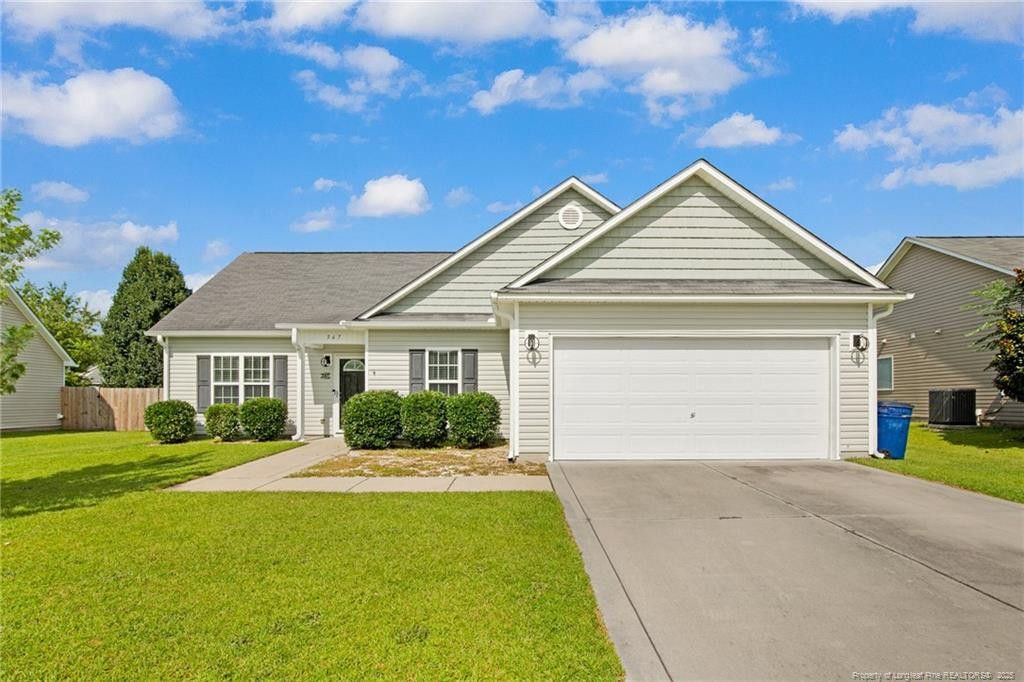 567 Broad Drive, Raeford, NC 28376