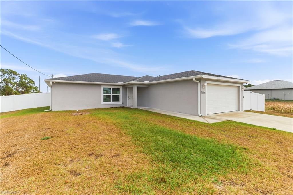 7024 Hero CIR, LABELLE, FL 33935 — photo 4