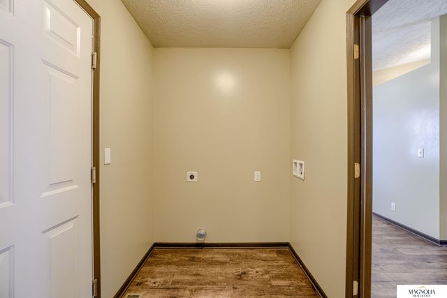 2644 W Timber Lake Drive, Lincoln, NE 68522