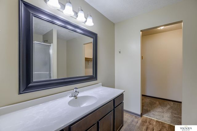 2644 W Timber Lake Drive, Lincoln, NE 68522