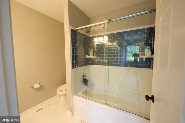 1012 BODINE RD, Chester Springs, PA 19425