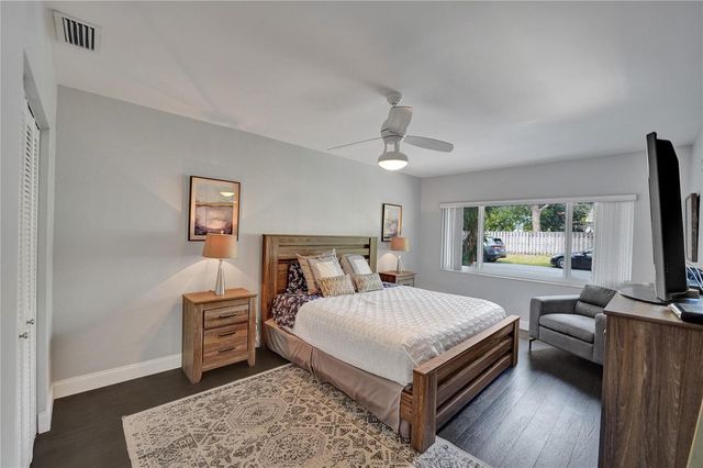 1280 NE 40th Street, Oakland Park, FL 33334