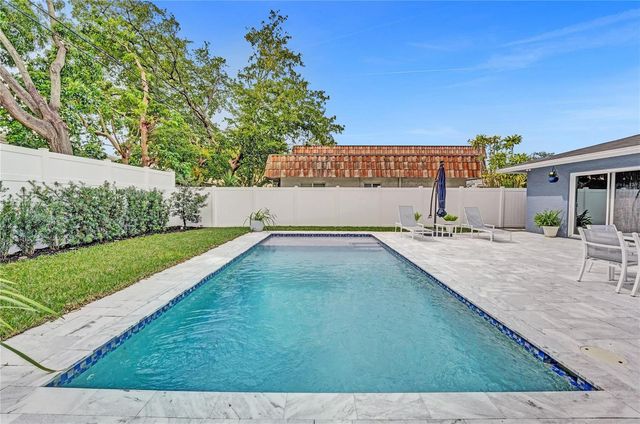 1280 NE 40th Street, Oakland Park, FL 33334