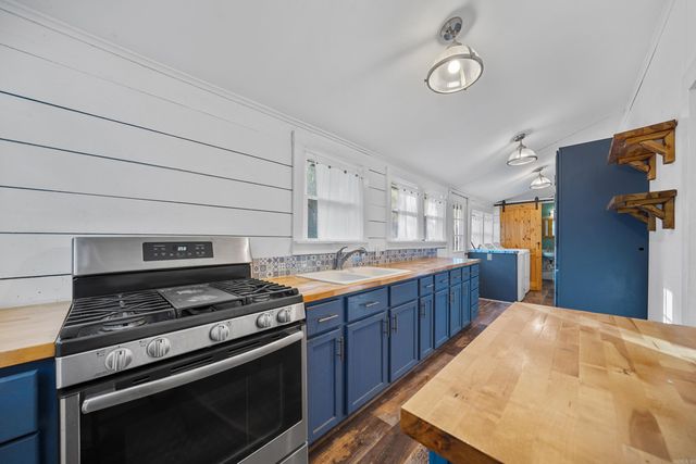 109 Reynolds St, Hot Springs, AR 71901