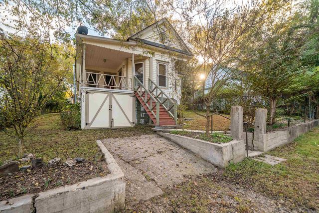 109 Reynolds St, Hot Springs, AR 71901