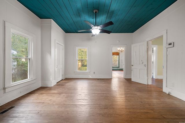 109 Reynolds St, Hot Springs, AR 71901