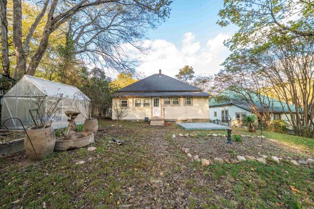 109 Reynolds St, Hot Springs, AR 71901