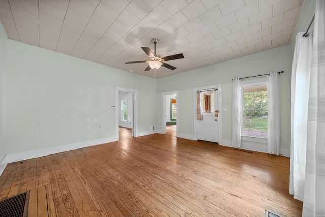 109 Reynolds St, Hot Springs, AR 71901