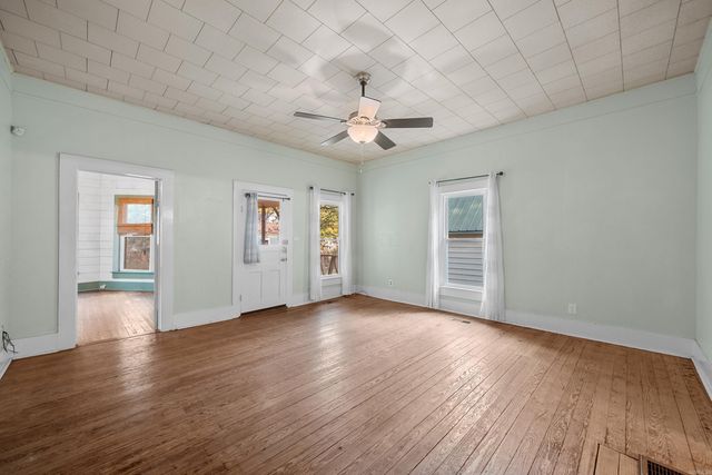 109 Reynolds St, Hot Springs, AR 71901