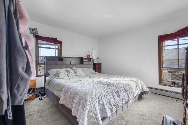 908 W 10TH AVENUE, Oshkosh, WI 54902