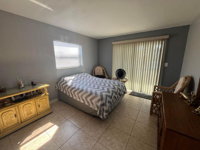 289 Brittany G, Delray Beach, FL 33446