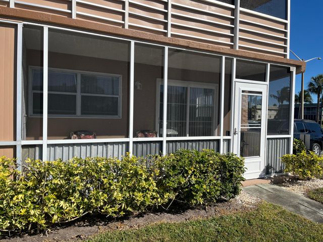 289 Brittany G, Delray Beach, FL 33446